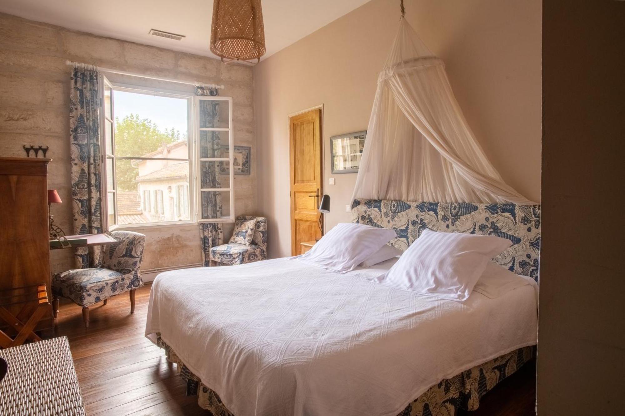 Hotel Et Appartements Domaine Des Clos - Teritoria Бокер Екстериор снимка