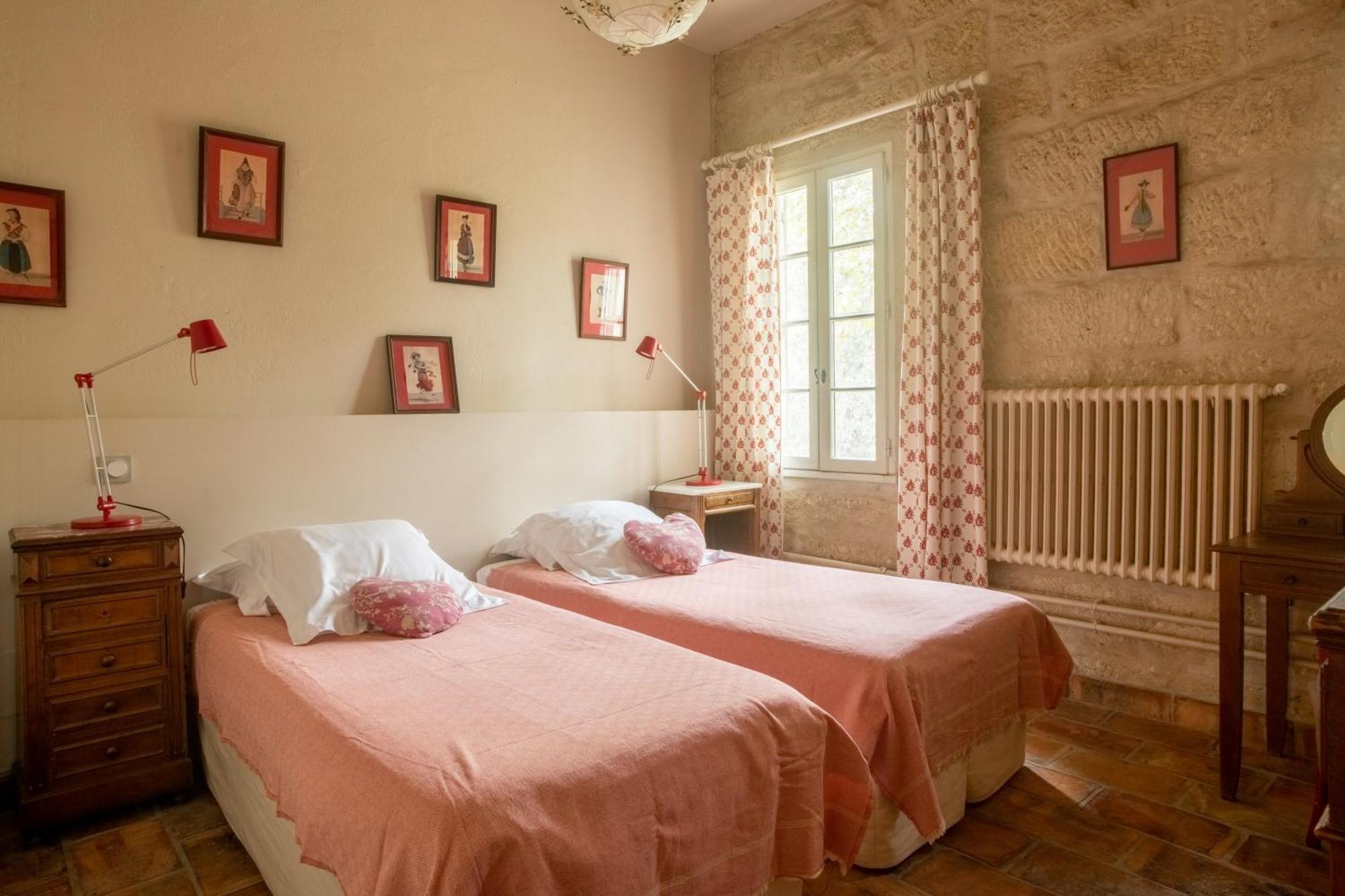 Hotel Et Appartements Domaine Des Clos - Teritoria Бокер Екстериор снимка
