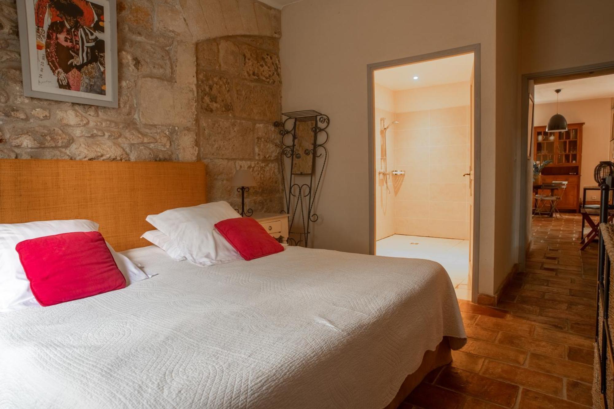 Hotel Et Appartements Domaine Des Clos - Teritoria Бокер Екстериор снимка